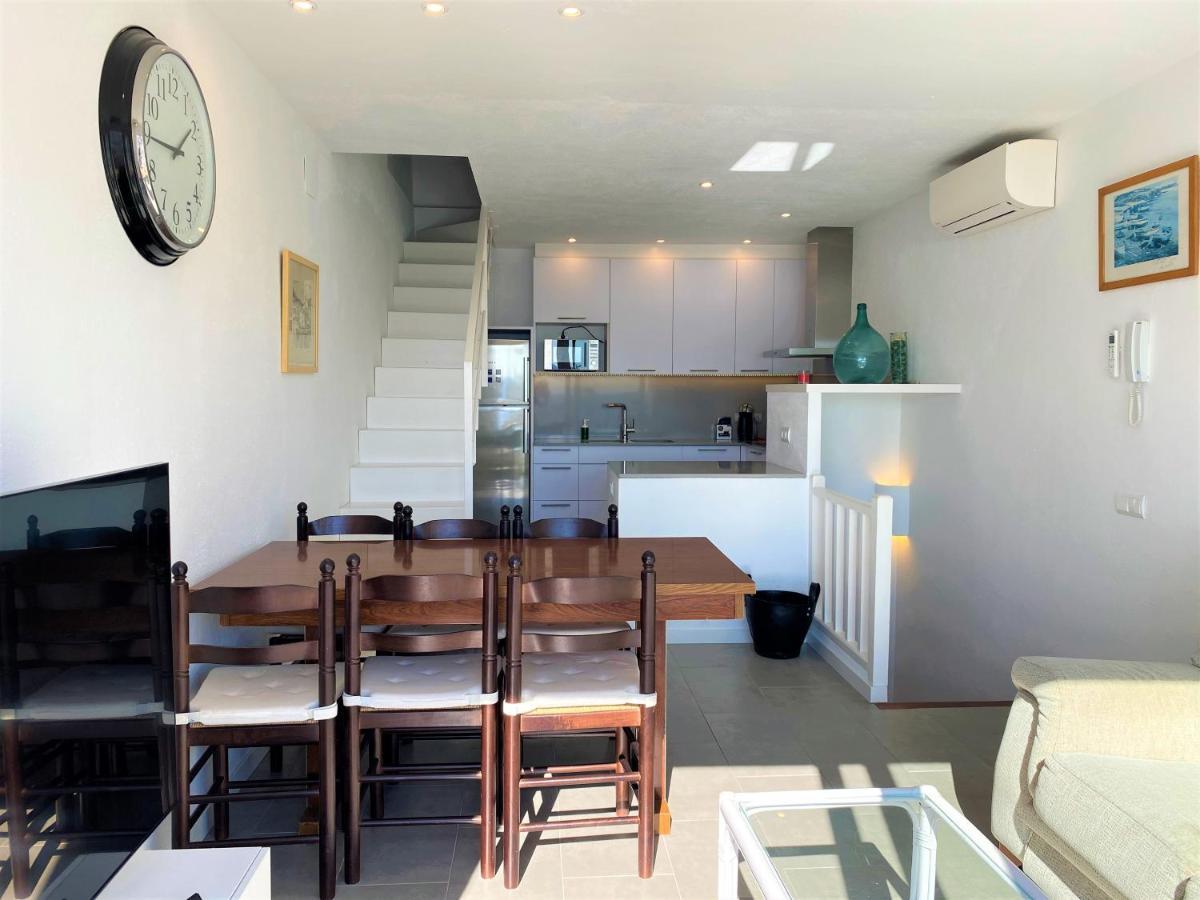 Tortora - Casa En El Centro Con Vistas Al Mar Villa Cadaqués Dış mekan fotoğraf