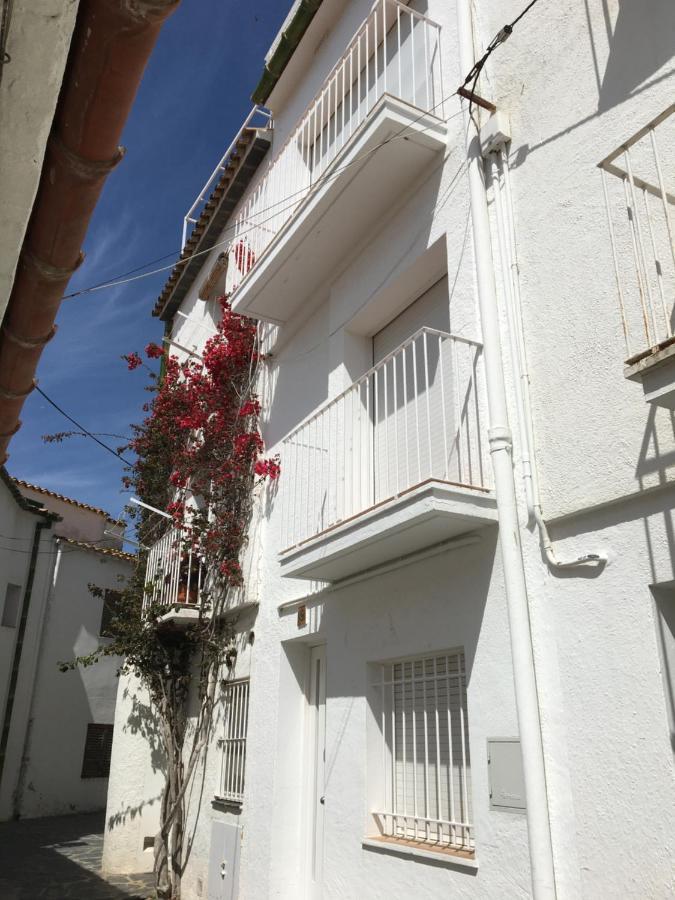 Tortora - Casa En El Centro Con Vistas Al Mar Villa Cadaqués Dış mekan fotoğraf